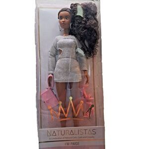 AFRICAN AMERICAN FASHION DOLL NATURALISTAS I’M PAIGE ACCESSORIES 2022 New